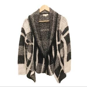 Painted Threads Open Cardigan Black Gray Medium Artsy Cozy